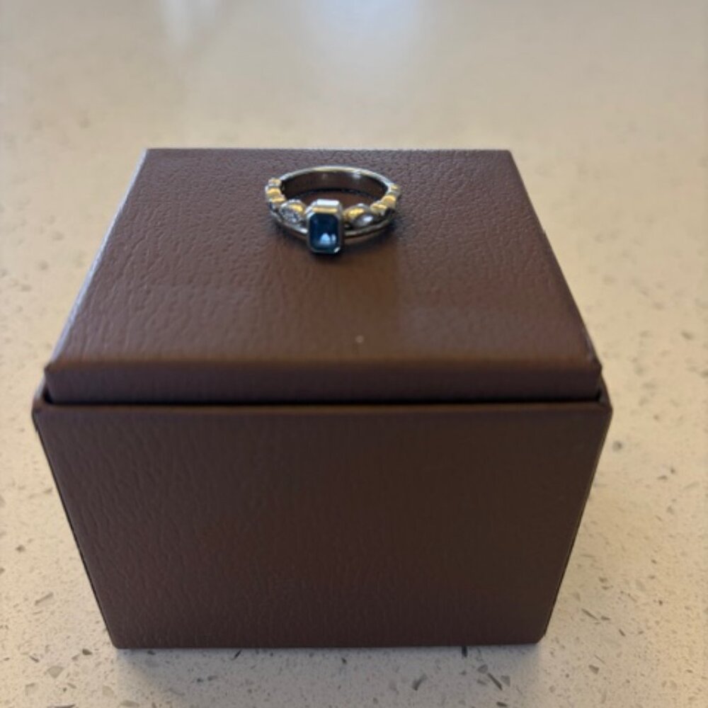 .82ct Montana Sapphire & Diamond Engagement Ring, 14k White Gold, Appraised 3.5k - Picture 2 of 9